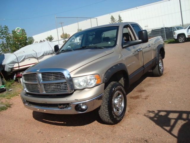 2004 Dodge Ram 2500 QUAD CAB 4X4 5.9L DIESEL LARAMIE in Cars & Trucks in Edmonton