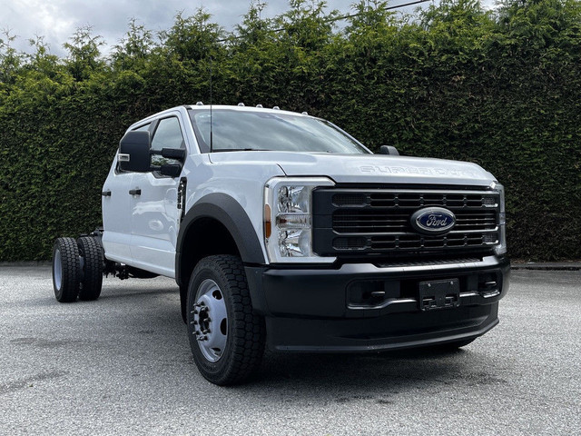 2024 Ford F-550 XL Crew Cab 4x4 Cab and Chassis in Heavy Trucks in Edmonton - Image 2