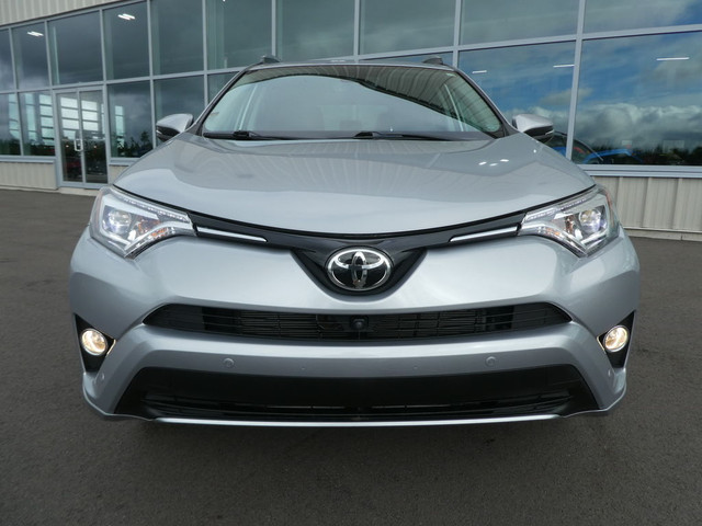  2017 Toyota RAV4 AWD, Heated Leather, Sunroof, Nav, Low KM's in Cars & Trucks in Moncton - Image 2