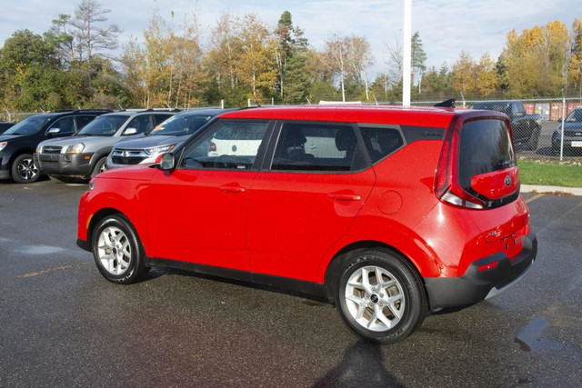 2020 KIA SOUL in Cars & Trucks in Oshawa / Durham Region - Image 3