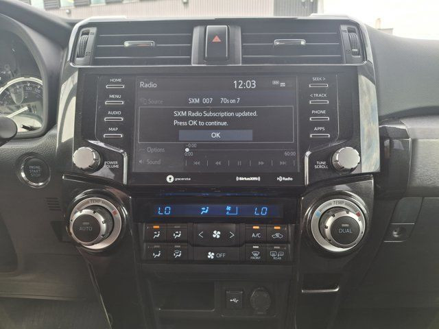 2021 Toyota 4Runner TRD Off-Road | Leather | Sunroof | Nav in Cars & Trucks in Guelph - Image 4