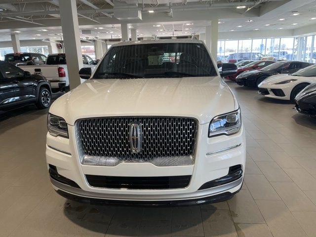 2022 Lincoln Navigator Reserve *Power Steps* *Pano Roof* in Cars & Trucks in Fort McMurray - Image 2