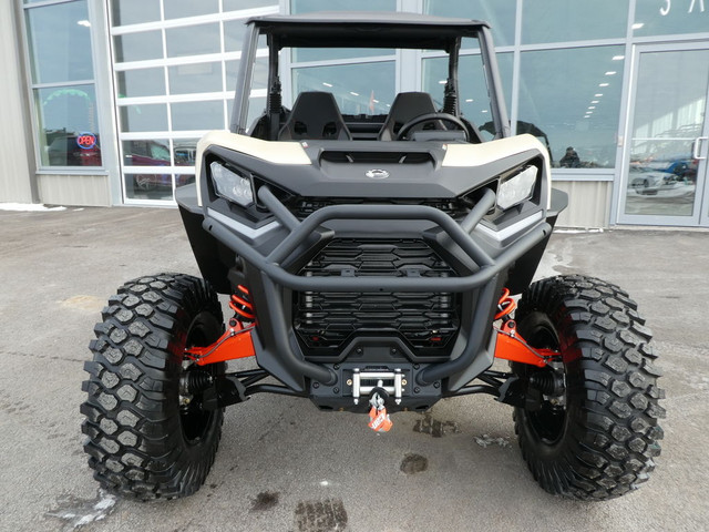  2023 Can-Am Commander 1000 XT-P This unit is just like new !! W in ATVs in Moncton - Image 2