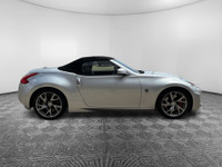 STUNNING 370Z THAT HAS BEEN GARAGED KEPT. TOURING EDITION, ONE OWNER, AUTOMATIC, NAVIGATION, AUTOMAT... (image 5)