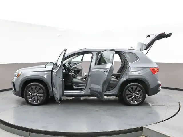 2024 Volkswagen Taos COMFORTLINE Lane Departure Warning with Bli in Cars & Trucks in Dartmouth - Image 43