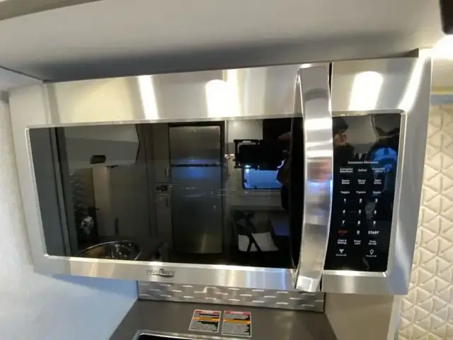 2025 Winnebago View 24T in RVs & Motorhomes in Abbotsford - Image 20