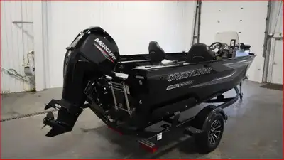 APPLY NOW: https://www.ridecollective.ca/get-pre-approved The 2025 Crestliner 1650 Kodiak SC is a 16...