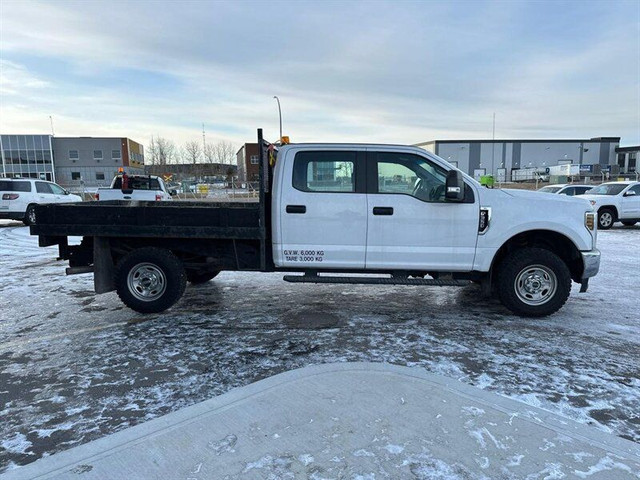 2019 Ford F-350 Super Duty XL in Cars & Trucks in St. Albert - Image 4