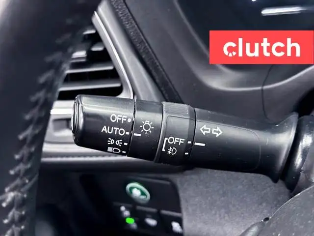 2019 Honda HR-V Sport AWD w/ Apple CarPlay, Heated Front Seats,  dans Autos et camions dans Ottawa - Image 23