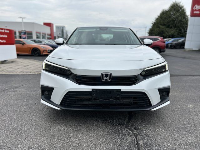2022 Honda Civic Sedan Touring in Cars & Trucks in Hamilton - Image 2