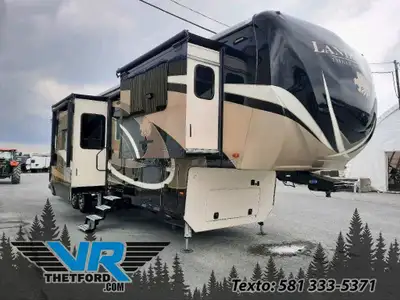 VR Thetford Paiement à partir de 0$/sem. + TX. 2018 Heartland Landmark Madison 365 Series Superbe Fi...
