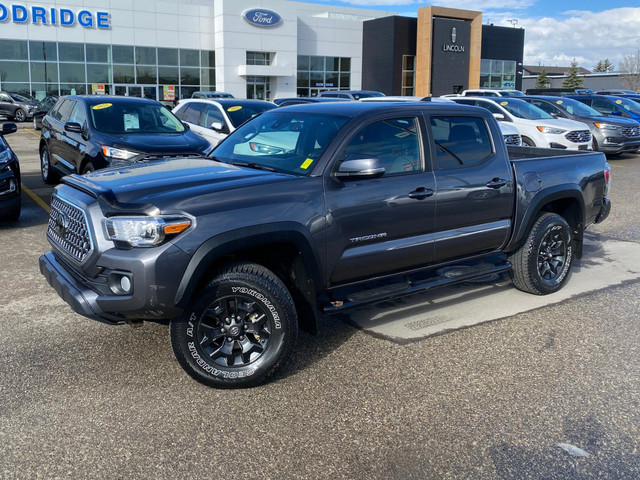 2019 Toyota Tacoma TRD Off Road in Cars & Trucks in Calgary - Image 2