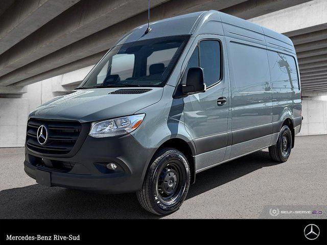 2025 Mercedes-Benz Sprinter 2500 144 Wheelbase High Roof RWD in Cars & Trucks in Longueuil / South Shore