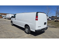 CLEAN CARFAX - ALL SERVICE RECORDS - Hard to Find DIESEL Cargo - 2019 Chevrolet Express G2500 155WB... (image 8)