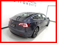 2019 TESLA MODEL 3 CARFAX VERIFIED, CLEAN TITLE, NO ACCIDENTS! 125,000KM AUTOMATIC TRANSMISSION GREY... (image 4)