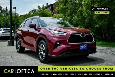 Sunroof, Power Liftgate, Softex Seats, Heated Seats, Apple CarPlay! 6 LOCATIONS KINGSTON - (613) 384...