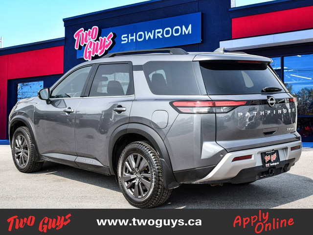2022 Nissan Pathfinder SV AWD | Panoroof | Htd Cloth | Pwr Hatch in Cars & Trucks in St. Catharines - Image 4