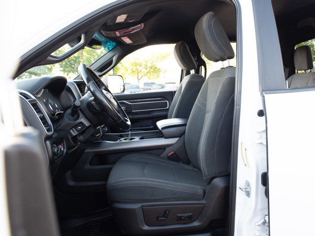 2020 Ram 3500 Sport, Cummins Diesel, Carplay / Android Auto in Cars & Trucks in Calgary - Image 2