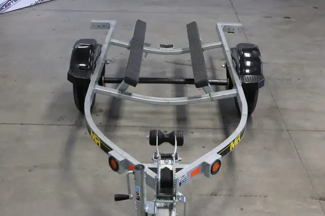 2024 Maxi-Roule REMORQUE POUR MOTOMARINE WC1500 (JET MASTER 1500 in Cargo & Utility Trailers in Laurentides - Image 7