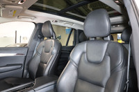 S pecial Finance Price: $24,999 | Cash Price: $26,499 2018 Volvo XC90 T5 AWD Momentum - No Accidents... (image 9)