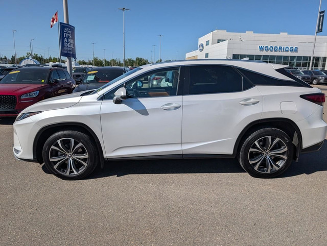 2022 Lexus RX 350 3.5L, ALL WHEEL DRIVE, NAVIGATION, SUNROOF,... in Cars & Trucks in Calgary - Image 2