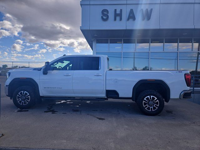2024 GMC Sierra 3500HD SLE | 6.6L V8 | SLE CONVENIENCE PKG in Cars & Trucks in Calgary - Image 2
