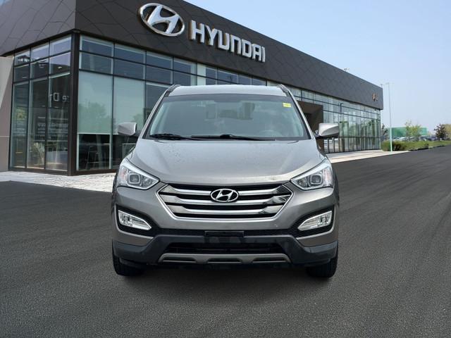 2015 Hyundai Santa Fe Sport 2.4 Premium in Cars & Trucks in Oshawa / Durham Region - Image 2