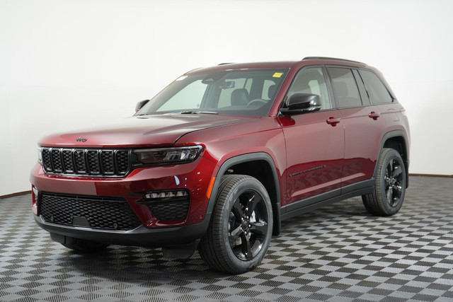 2024 Jeep Grand Cherokee LIMITED in Cars & Trucks in Grande Prairie