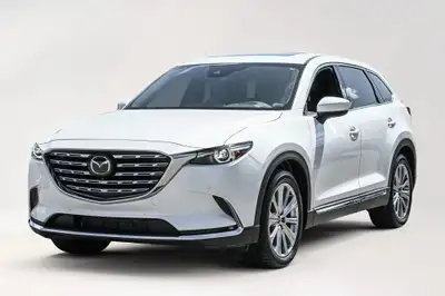 | Awd | Toit Ouvrant | Apple CarPlay | Caméra de Recul | Sièges Chauffants | Surveillance des Angles...