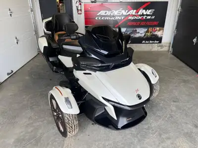 2024 Can-Am Spyder RT Sea to Sky Sea-To-Sky Possobilité de garantie suplémentaire et livraison rapid...
