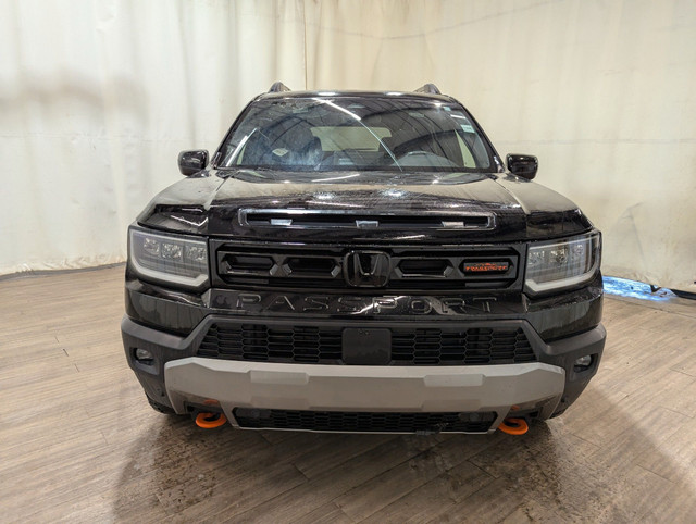 2026 Honda Passport TrailSport Touring Blackout in Cars & Trucks in Calgary - Image 2