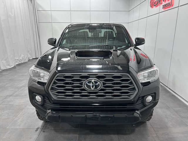 2021 Toyota Tacoma DOUBLE CAB TRD SPORT PREMIUM - TOIT OUVRANT M in Cars & Trucks in Québec City - Image 2