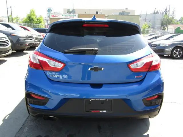 2019 Chevrolet Cruze LT HB RS PKG 1.4L TURBO B.S.A/CAM/H.SEATS/C in Cars & Trucks in Calgary - Image 12