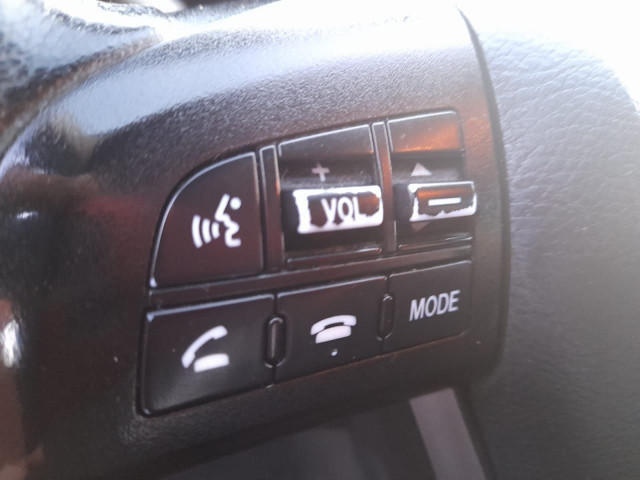  2012 Mazda MAZDA3 GS-SKY, Bluetooth ,alloy wheels ,heated seats in Cars & Trucks in City of Toronto - Image 4