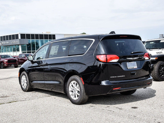 2024 Chrysler Grand Caravan in Cars & Trucks in Chatham-Kent - Image 2
