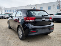 This Kia Rio 5-door delivers a Regular Unleaded I-4 1.6 L/98 engine powering this Variable transmiss... (image 2)