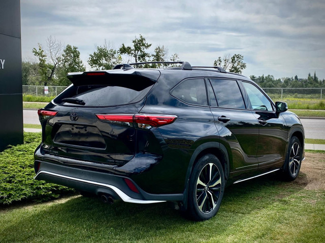 2022 Toyota Highlander XSE in Cars & Trucks in Calgary - Image 3