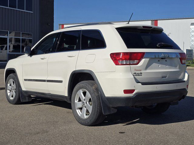 2012 Jeep Grand Cherokee Laredo in Cars & Trucks in Grande Prairie - Image 2