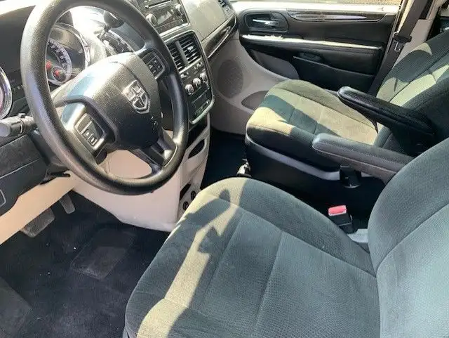 2012 Dodge Grand Caravan SE **ONLY 76,000KM-STOW N GO-1 OWNER-CE in Cars & Trucks in City of Toronto - Image 9