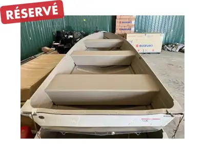 STARCRAFT SEALITE 14 TS CANADIAN 2025 Chaloupe 14 pieds à vendre poids 130 lbs Hp max : 15hp Pour pl...