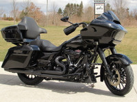  2018 Harley-Davidson FLTRXS Road Glide Special Screamin' Eagle 