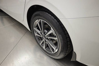 ADAPTIVE CRUISE CONTROL, LANE KEEPING ASSIST, HEATED FRONT SEATS, BLIND SPOT MONITOR, KEYLESS START,... (image 5)