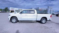 Four Wheel Drive. Cloth Interior. 12 Inch Touchscreen. Bluetooth. Apple CarPlay/Android Auto. Remote... (image 5)