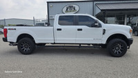 Looking for a heavy-duty workhorse that's ready to tackle any challenge? Check out this impressive 2... (image 5)