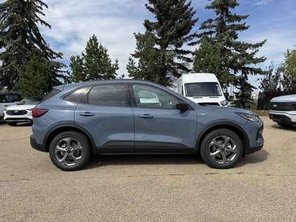 2025 Ford Escape ST-LINE HEV w/COLD WEA. PKG, TECH PKG #1 & MNRF in Cars & Trucks in Edmonton - Image 2