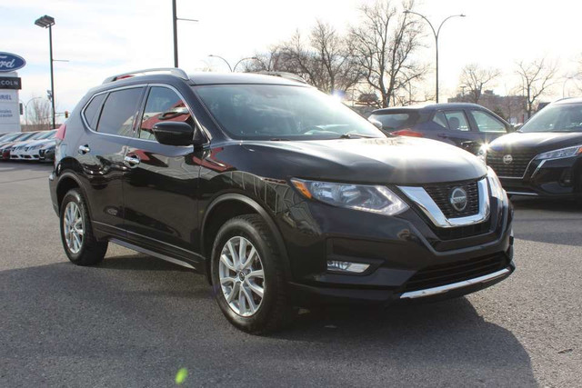 2020 Nissan Rogue SV AWD in Cars & Trucks in City of Montréal - Image 3
