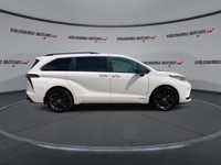 Engine: Gas/Electric 4cyl 2.5L L/100Km City: 6.6 L/100Km Hwy: 6.5 Safety Equipment Electronic Stabil... (image 8)