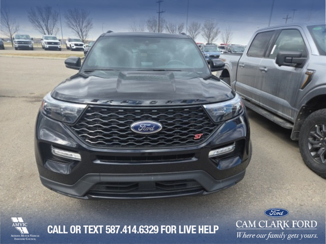 2023 Ford Explorer ST LEASE RETURN | MOONROOF | REAR SEAT ENT... in Cars & Trucks in Calgary - Image 4