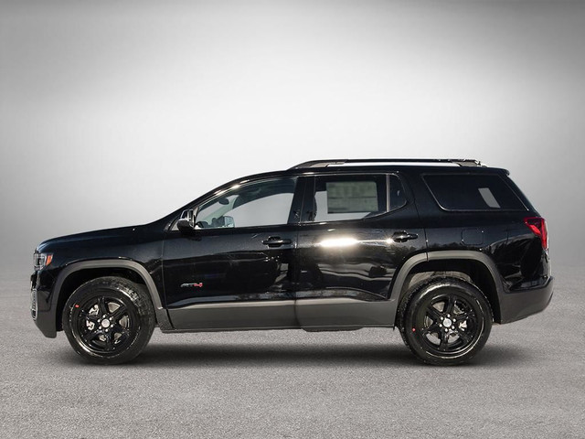 2023 GMC Acadia AT4 AWD in Cars & Trucks in City of Montréal - Image 3