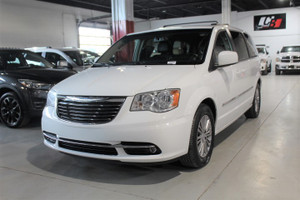 2014 Chrysler Town & Country TOURING 4D Wagon 7 PASSAG